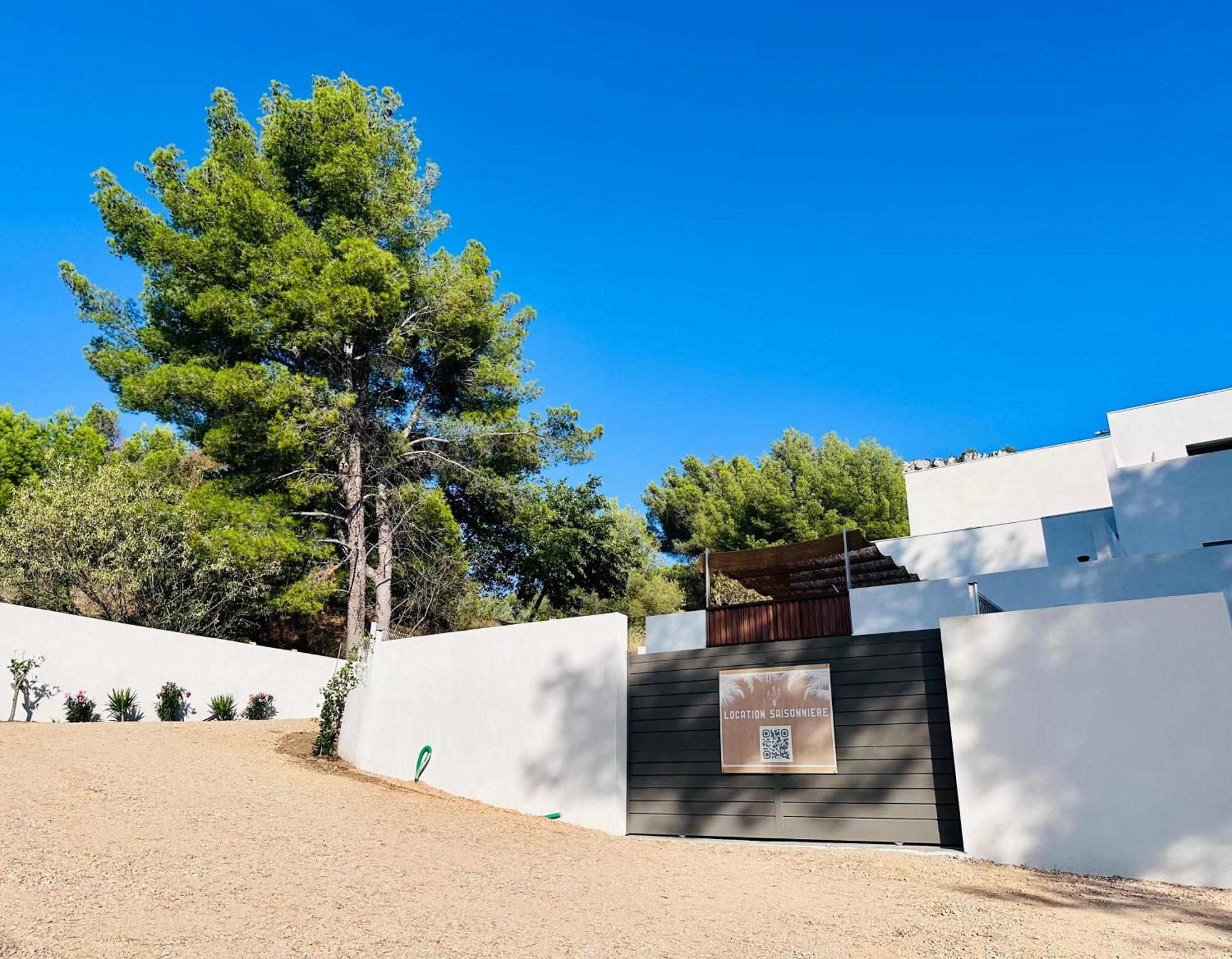 Villa Mathaia Cassis Рокфор-ла-Бедюл Екстериор снимка